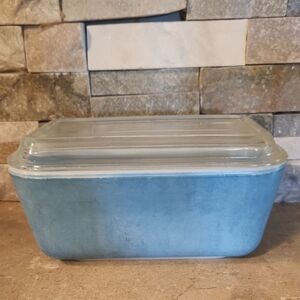 Pyrex Vintage 0502 Blue 1.5 Pint Refrigerator Dish With Lid
